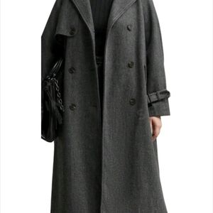 Chic Gray Double-Breasted Coat